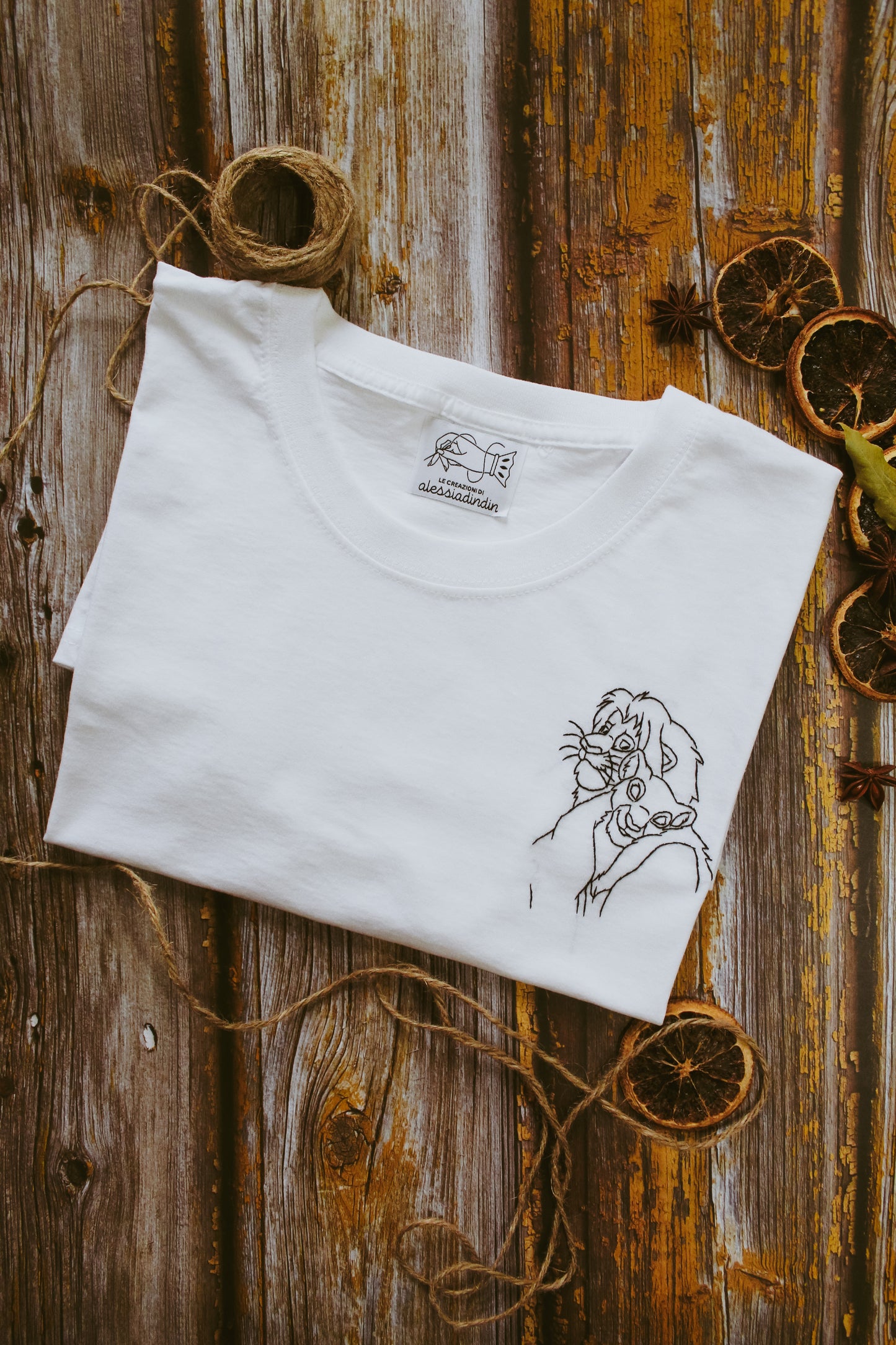 tshirt disegno cartone animato/film lecreazionidialessiadindin